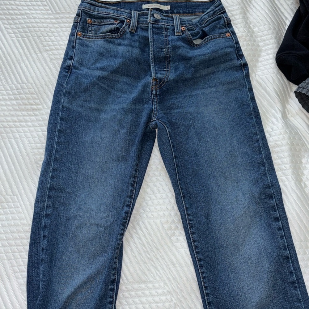 levi's jeans